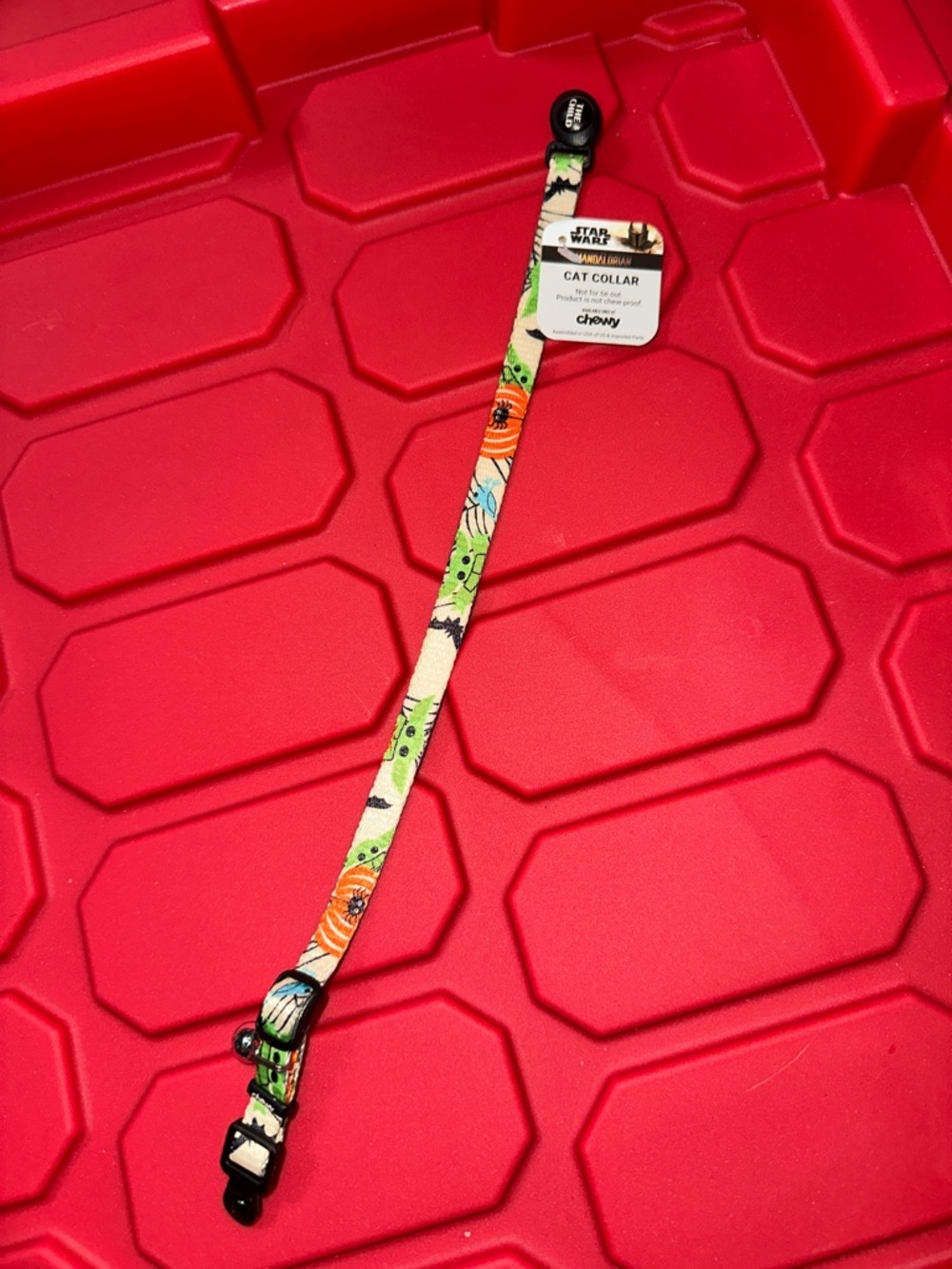 Star Wars Mandalorian Multicolor Cat Collar with Bell bats pumpkins spider New - Picture 2 of 6